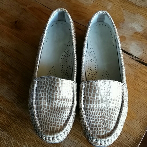 SAS Leather Snakeskin Loafer - Picture 2 of 8